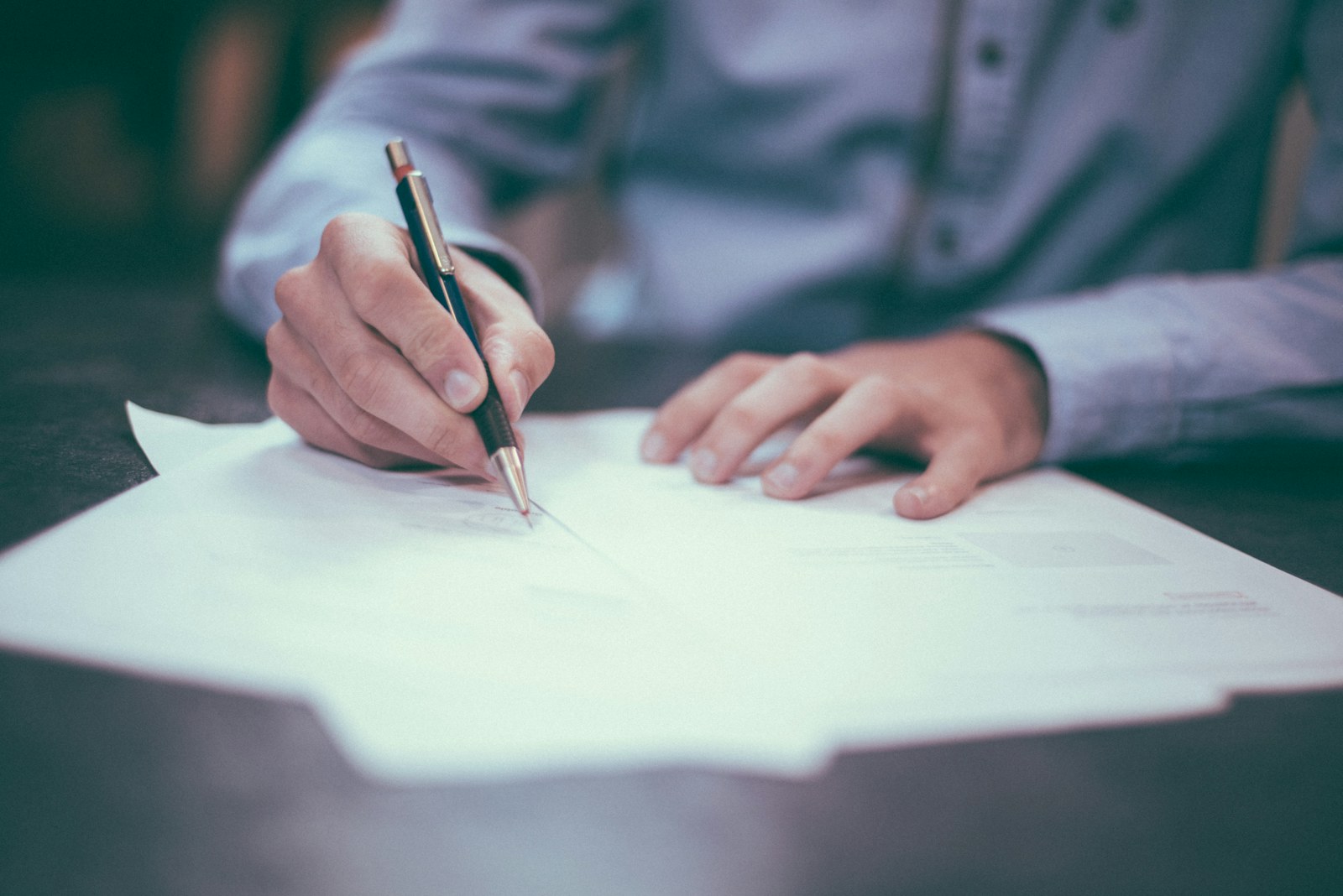 Documents et garanties d'assurance étudiés avant la souscription